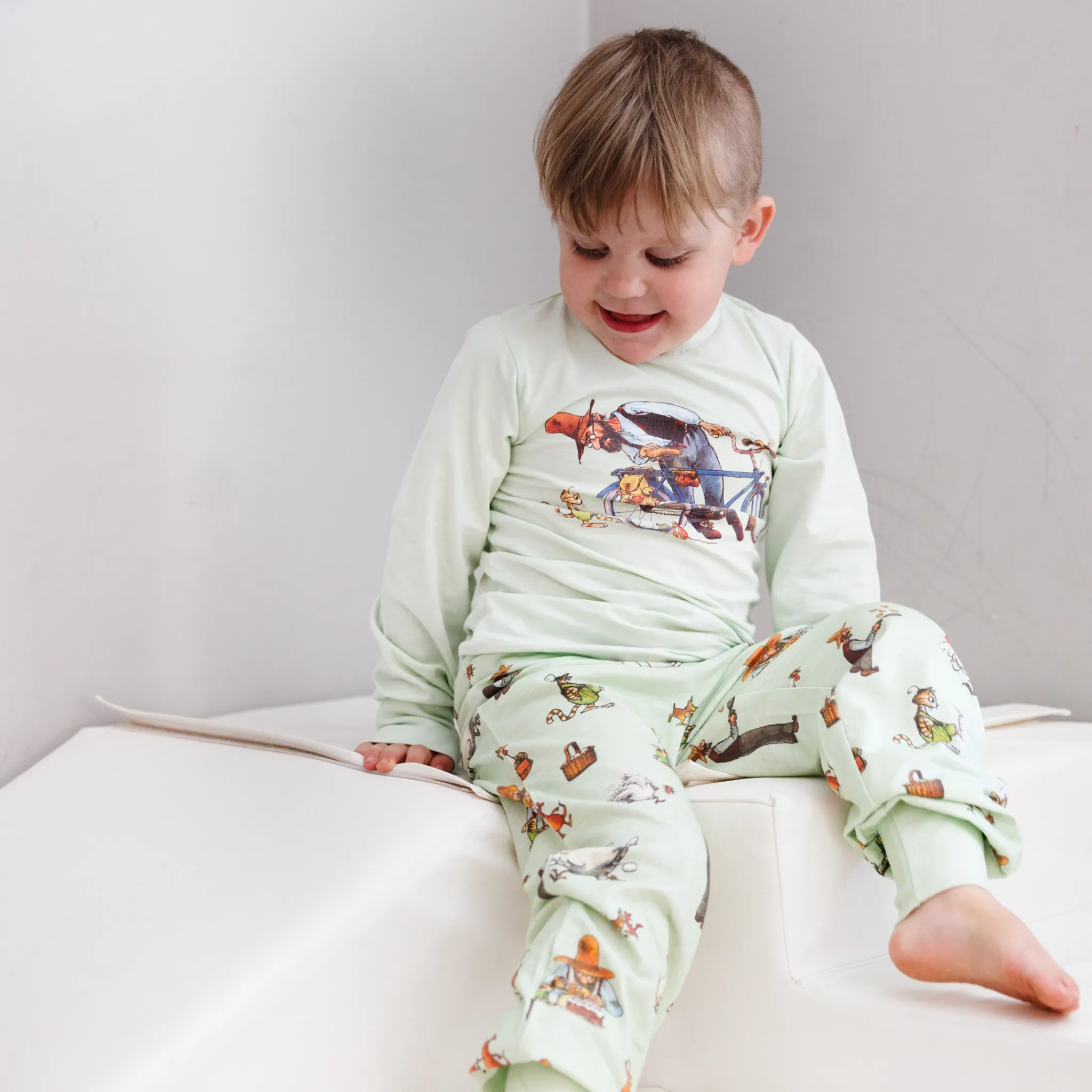 Barn Geggamoja Pyjamas Tvådelad<Pyjamas tvådelad Pettson och Findus Grön