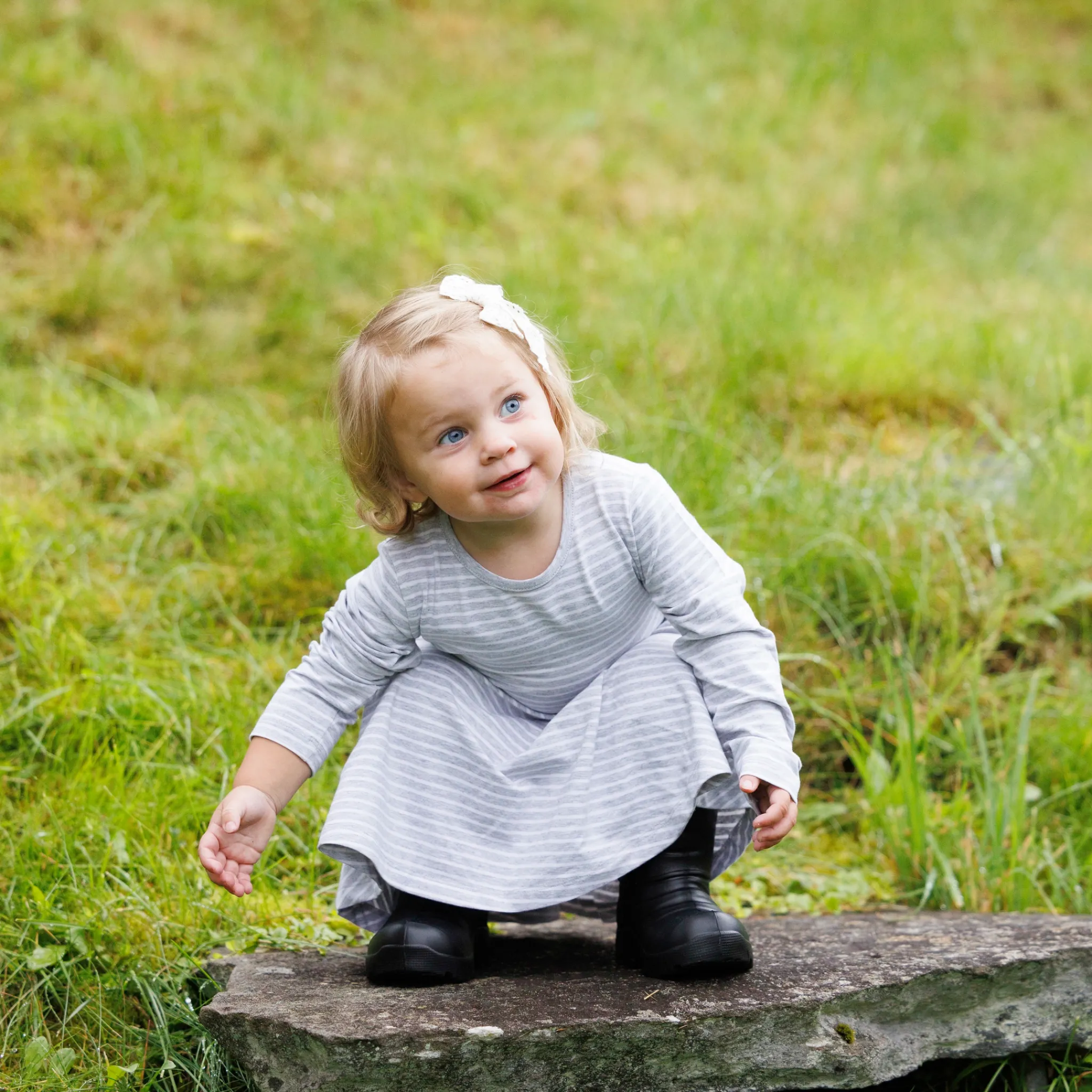 Barn Geggamoja Klänningar|Bambukläder<Snurrklänning Bambu Classic Grå/Vit